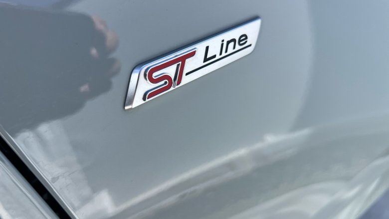 Ford Puma 1.0 EcoBoost Hybrid mHEV ST-Line 5dr Petrol Hatchback